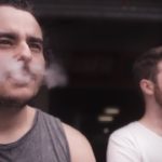 Hombres fumando - Nuestro Cuerpo